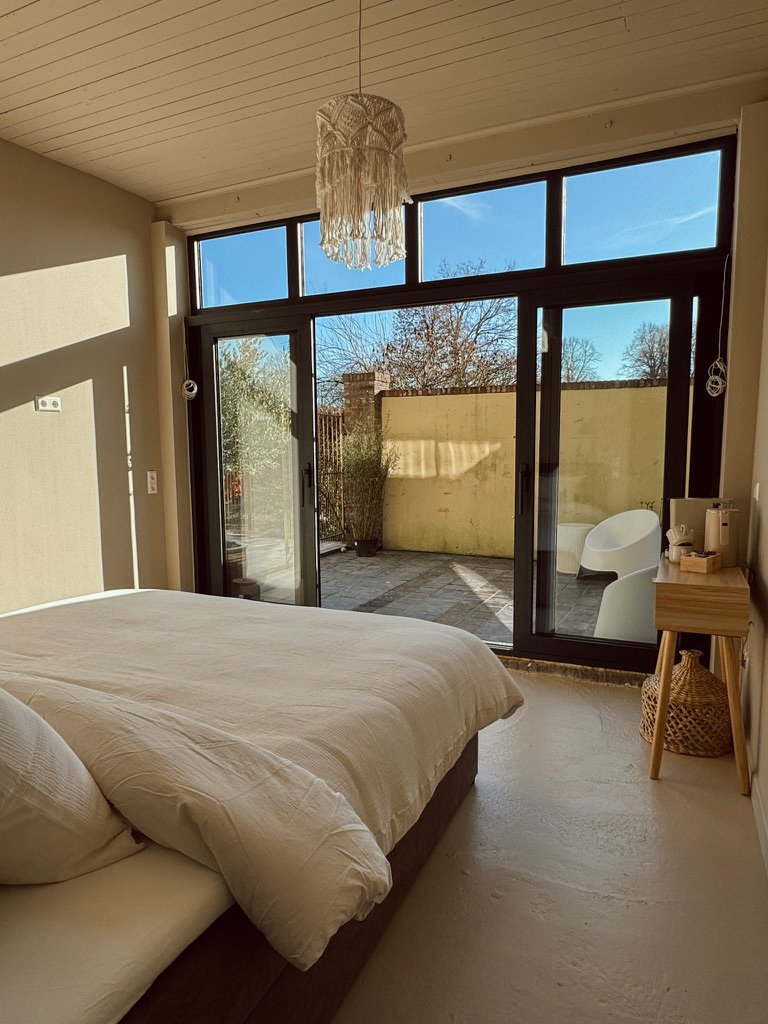 B3804569-3B49-4151-8202-2821EDD87158_1_105_c